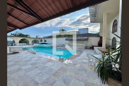 Casa de condomínio à venda com 2800m², 11 quartos e sem vagaÁrea externa