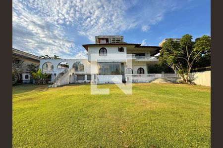 Casa de condomínio à venda com 2800m², 11 quartos e sem vagaÁrea externa