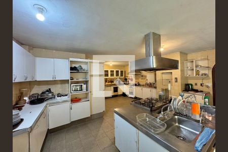 Casa de condomínio à venda com 2800m², 11 quartos e sem vagaCozinha 1