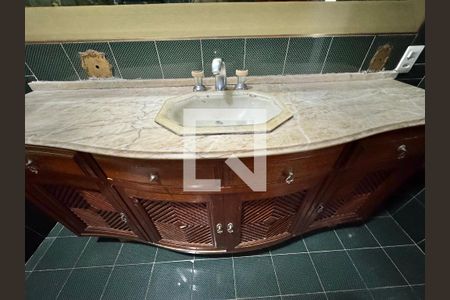 Casa de condomínio à venda com 2800m², 11 quartos e sem vagaSuíte 7 - Banheiro