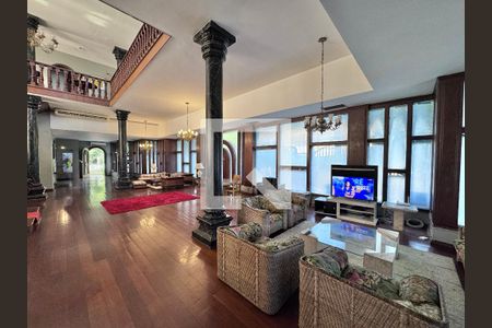 Sala de casa de condomínio à venda com 11 quartos, 2800m² em Barra da Tijuca, Rio de Janeiro