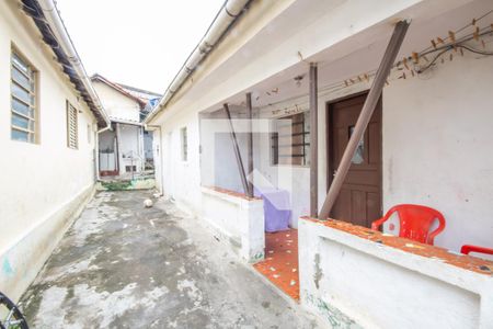Casa à venda com 150m², 2 quartos e 1 vaga Casa à venda com 150m², 2 quartos e 1 vagaEntrada