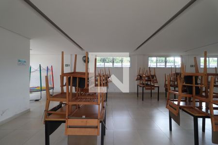 Apartamento para alugar com 56m², 2 quartos e 1 vagaÁrea comum - Salão de festas