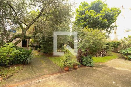 Casa à venda com 1000m², 3 quartos e 5 vagasQuintal