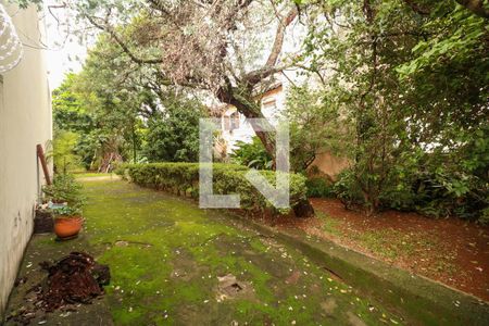 Casa à venda com 1000m², 3 quartos e 5 vagasQuintal