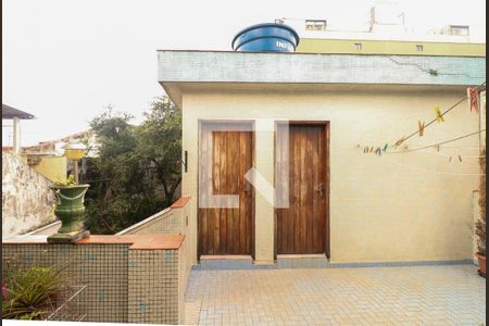 Casa à venda com 1000m², 3 quartos e 5 vagasÁrea de Serviço