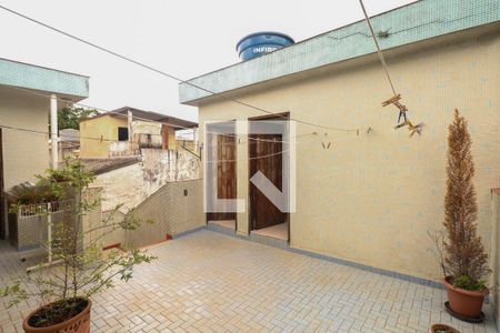 Casa à venda com 1000m², 3 quartos e 5 vagasÁrea de Serviço