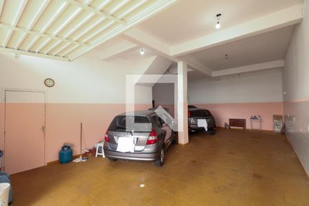 Casa à venda com 1000m², 3 quartos e 5 vagasGaragem
