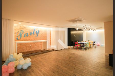 Apartamento à venda com 83m², 3 quartos e 1 vagaÁrea comum