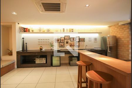 Apartamento à venda com 83m², 3 quartos e 1 vagaÁrea comum