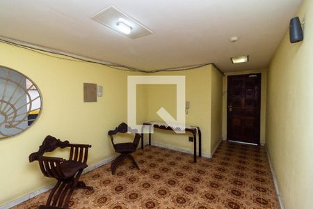 Apartamento para alugar com 90m², 2 quartos e 1 vagaHall social