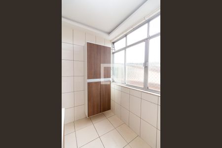Apartamento para alugar com 90m², 2 quartos e 1 vagaÁrea de Serviço