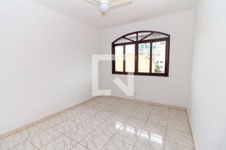 Quarto 1 de apartamento para alugar com 2 quartos, 90m² em Vila Valqueire, Rio de Janeiro