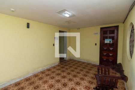 Apartamento para alugar com 90m², 2 quartos e 1 vagaHall social