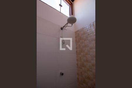 Casa para alugar com 205m², 3 quartos e 4 vagas Casa para alugar com 205m², 3 quartos e 4 vagasBanheiro da Suíte 2