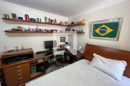 Casa à venda com 254m², 4 quartos e 4 vagasQuarto 4