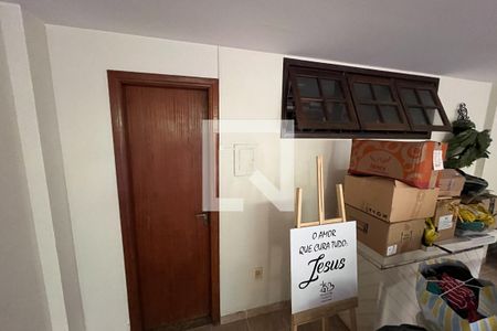 Casa à venda com 254m², 4 quartos e 4 vagasEntrada