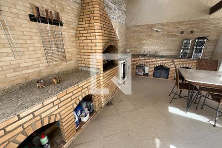 Casa à venda com 254m², 4 quartos e 4 vagasChurrasqueira 