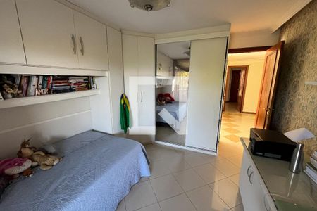 Casa à venda com 254m², 4 quartos e 4 vagasQuarto 2