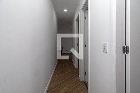 Corredor de apartamento para alugar com 3 quartos, 64m² em Vila Brasilio Machado, São Paulo