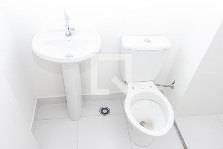Apartamento para alugar com 37m², 2 quartos e sem vaga Apartamento para alugar com 37m², 2 quartos e sem vagaBanheiro