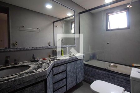 Apartamento à venda com 140m², 3 quartos e 2 vagas Apartamento à venda com 140m², 3 quartos e 2 vagasBanheiro - Quarto 1