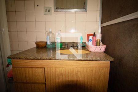 Apartamento à venda com 90m², 2 quartos e sem vagaBanheiro 