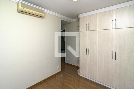Apartamento à venda com 96m², 3 quartos e 2 vagasSuíte