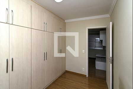 Apartamento à venda com 96m², 3 quartos e 2 vagasQuarto 2