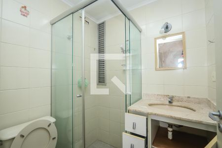 Apartamento para alugar com 68m², 2 quartos e 1 vaga Apartamento para alugar com 68m², 2 quartos e 1 vagaBanheiro da Suite