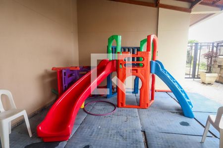 Apartamento para alugar com 68m², 2 quartos e 1 vaga Apartamento para alugar com 68m², 2 quartos e 1 vagaÁrea comum - Playground