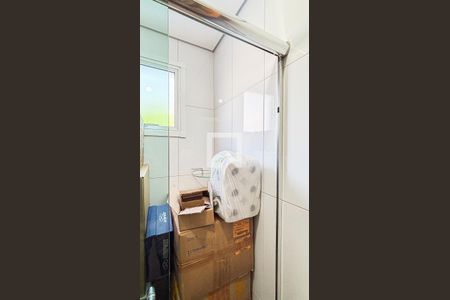 Apartamento para alugar com 77m², 2 quartos e 1 vaga Apartamento para alugar com 77m², 2 quartos e 1 vagaBanheiro