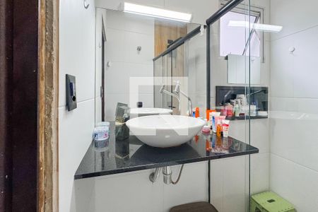 Casa à venda com 70m², 2 quartos e sem vaga Casa à venda com 70m², 2 quartos e sem vagaBanheiro da Suíte