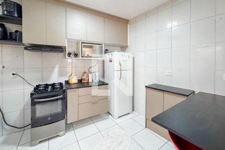 Casa à venda com 70m², 2 quartos e sem vaga Casa à venda com 70m², 2 quartos e sem vagaCozinha