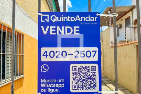 Casa à venda com 70m², 2 quartos e sem vaga Casa à venda com 70m², 2 quartos e sem vagaPlaquinha