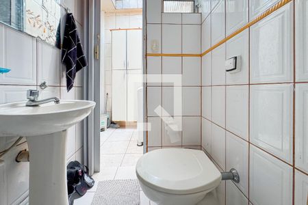 Casa à venda com 70m², 2 quartos e sem vaga Casa à venda com 70m², 2 quartos e sem vagaBanheiro Térreo