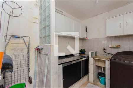 Apartamento à venda com 100m², 2 quartos e 1 vagaÁrea de Serviço