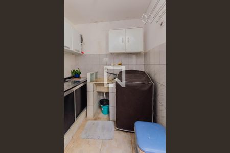 Apartamento à venda com 100m², 2 quartos e 1 vagaÁrea de Serviço