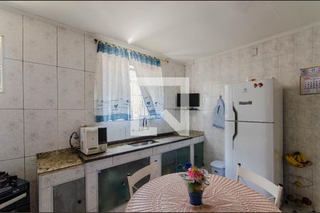 Apartamento à venda com 100m², 2 quartos e 1 vagaCozinha