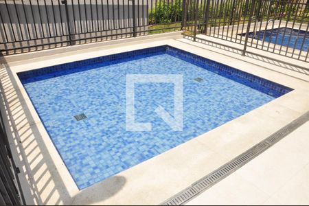 Apartamento à venda com 39m², 2 quartos e sem vaga Apartamento à venda com 39m², 2 quartos e sem vagaÁrea comum - Piscina