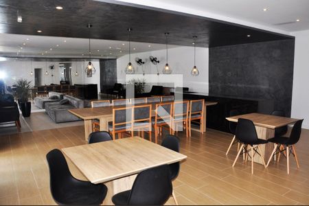 Apartamento à venda com 39m², 2 quartos e sem vaga Apartamento à venda com 39m², 2 quartos e sem vagaSalão de Festas