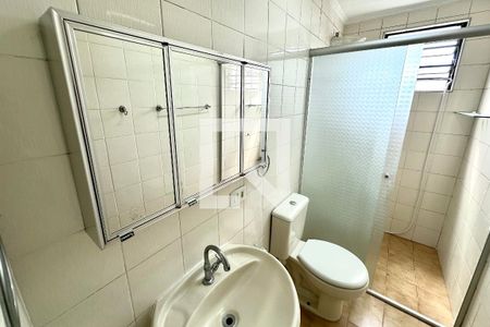 Apartamento para alugar com 43m², 2 quartos e 1 vaga Apartamento para alugar com 43m², 2 quartos e 1 vagaBanheiro