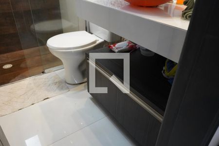 Apartamento à venda com 99m², 2 quartos e 2 vagasBanheiro