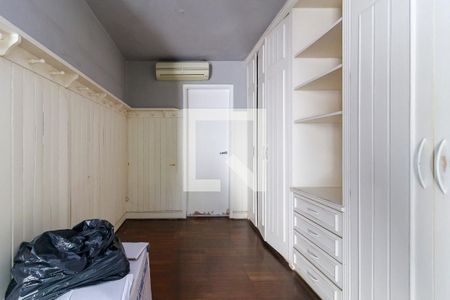 Casa à venda com 340m², 3 quartos e 3 vagasSuíte 3