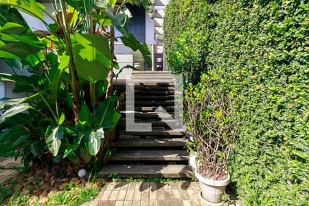 Casa à venda com 340m², 3 quartos e 3 vagasPiscina