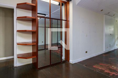 Casa à venda com 340m², 3 quartos e 3 vagasSuíte 2