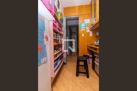 Apartamento à venda com 85m², 3 quartos e 2 vagasEscritório