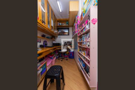 Apartamento à venda com 85m², 3 quartos e 2 vagasEscritório