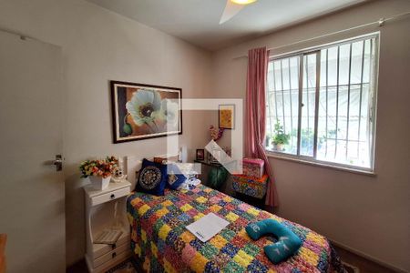 Apartamento à venda com 82m², 2 quartos e 1 vagaQuarto 2