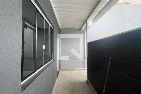 Área de Serviço de casa de condomínio para alugar com 1 quarto, 58m² em Jardim Vinte E Cinco de Agosto, Duque de Caxias
